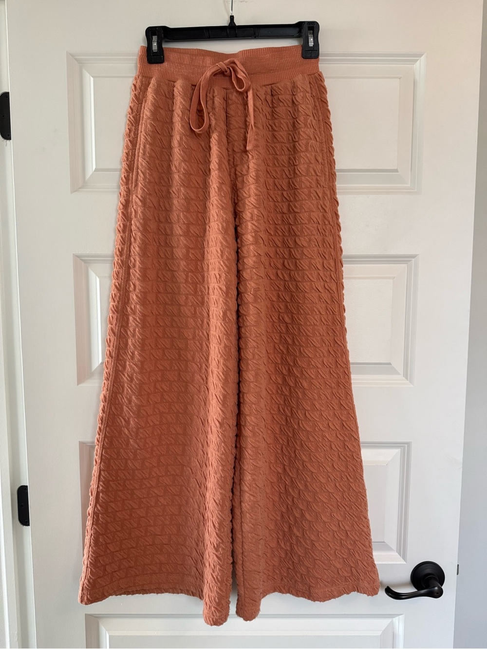 Easel Textured Wide Leg Pants